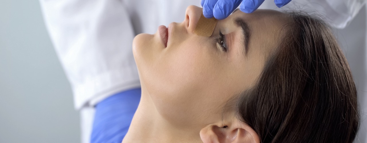 10 Tips Merawat Hidung Setelah Operasi Sinus